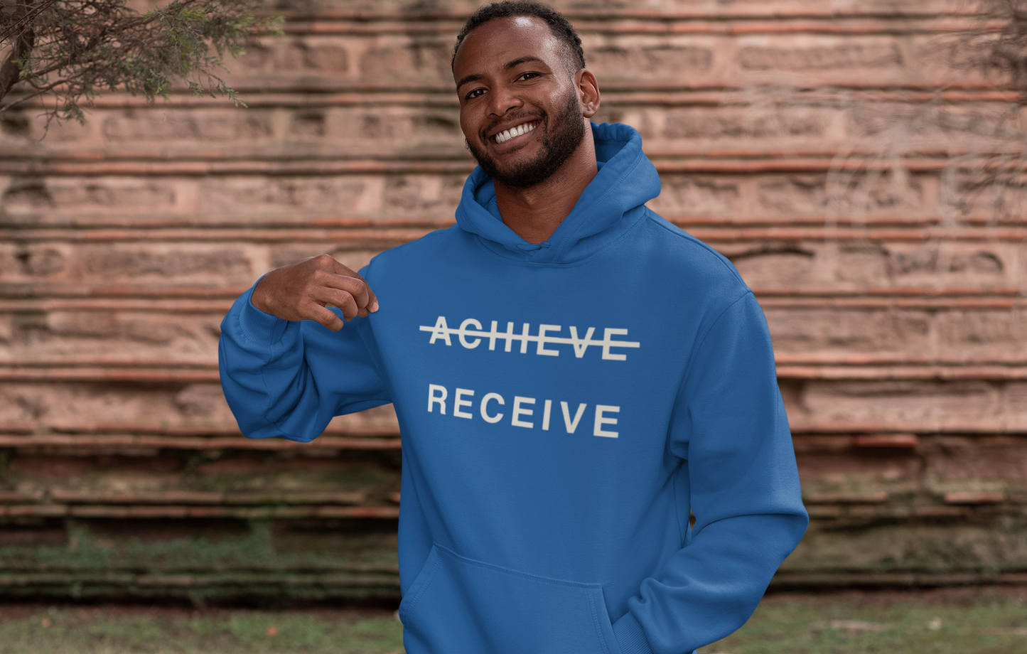 Unisex Heavy Blend™ DON’T JUST ACHIEVE …. RECEIVE Hooded Sweatshirt